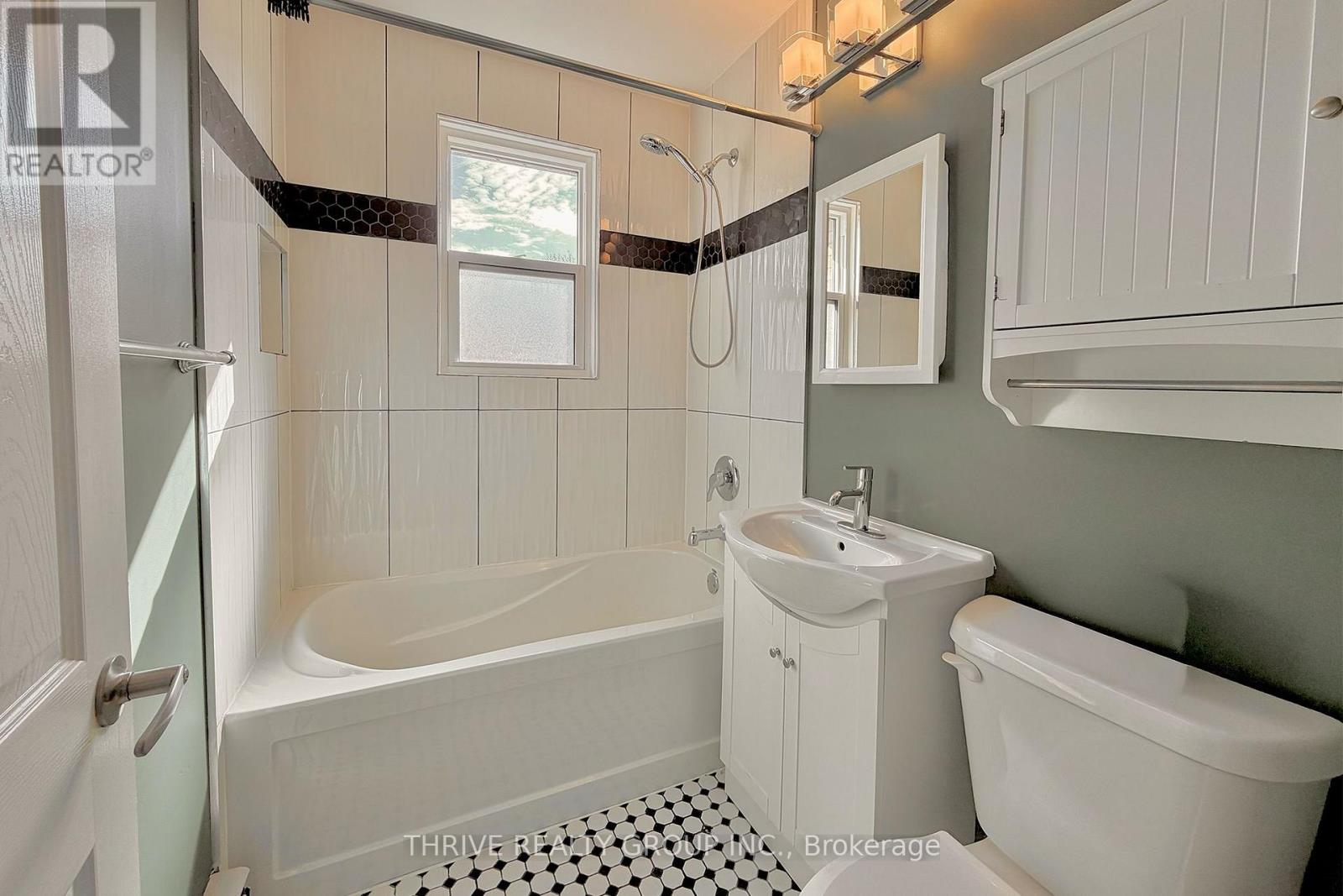 Upper - 1769 Wavell Street, London East, Ontario  N5W 2E2 - Photo 15 - X13029190