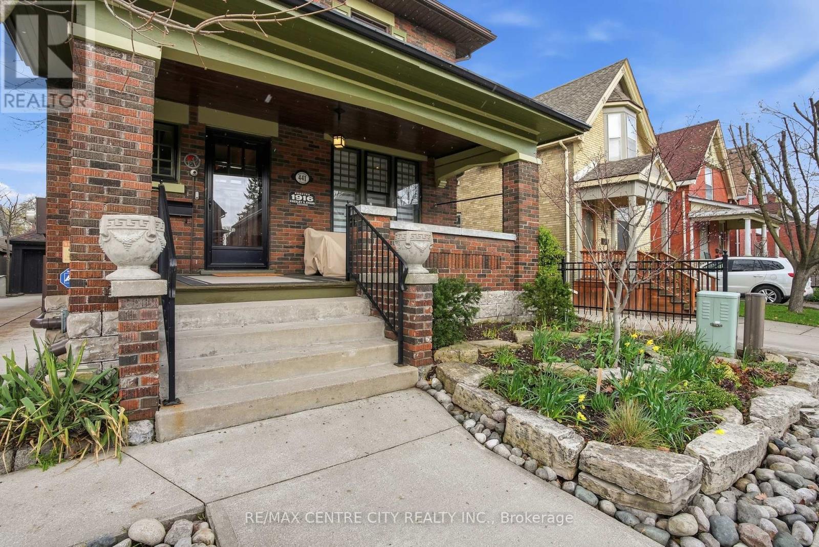 441 Woodman Avenue, London East, Ontario  N5W 4A1 - Photo 3 - X13029280