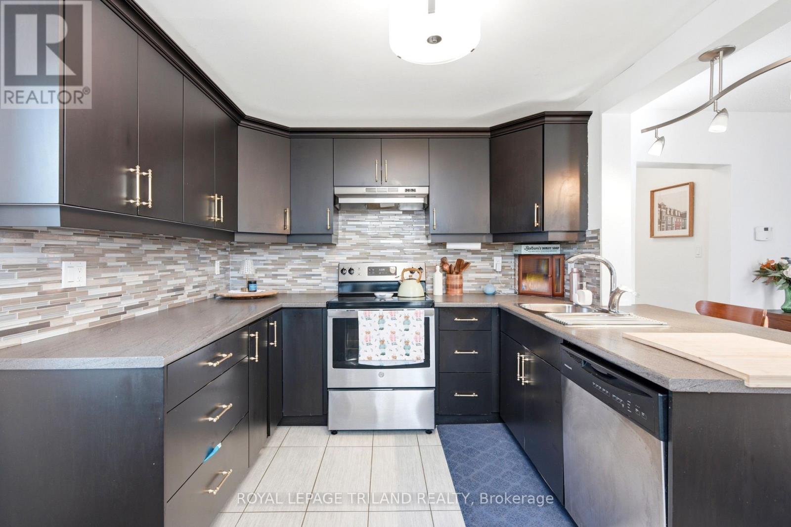 81 Dillabough Street, London East, Ontario  N5Z 2B9 - Photo 9 - X13029326