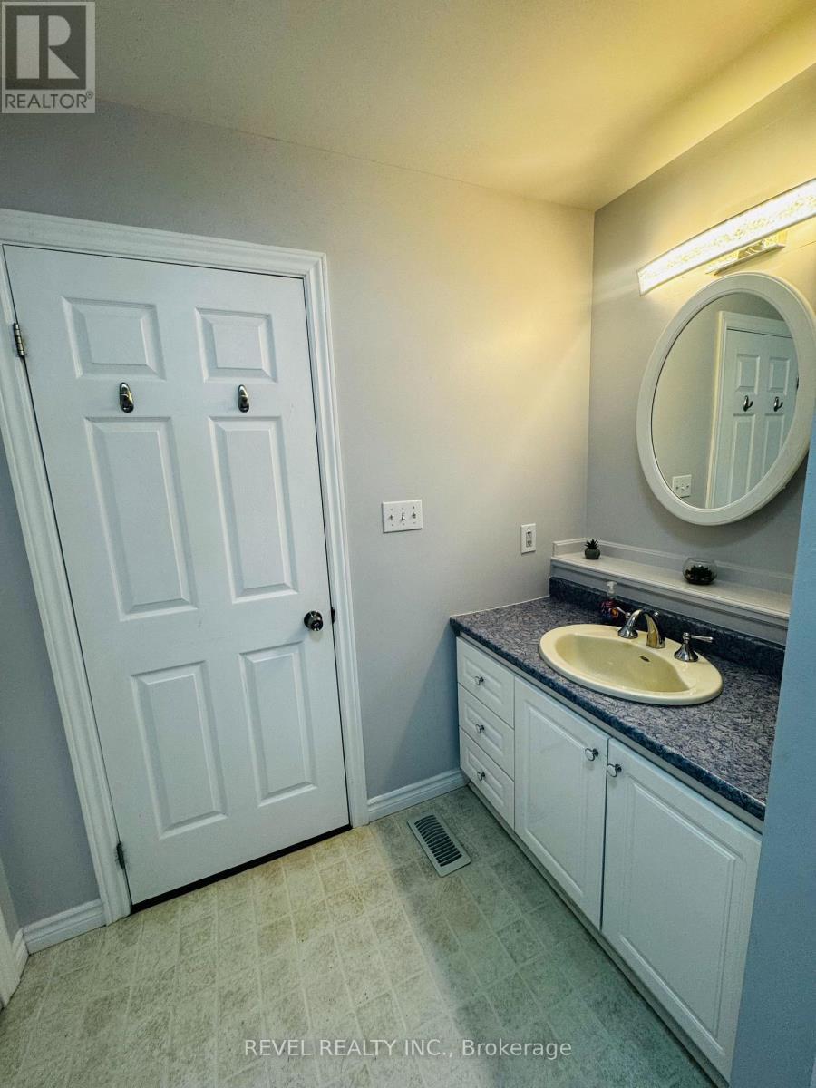 Unit 404 - 630 Lonergan Boulevard, Timmins (Tnw - Riverpark), Ontario  P4P 1H3 - Photo 22 - T13029176