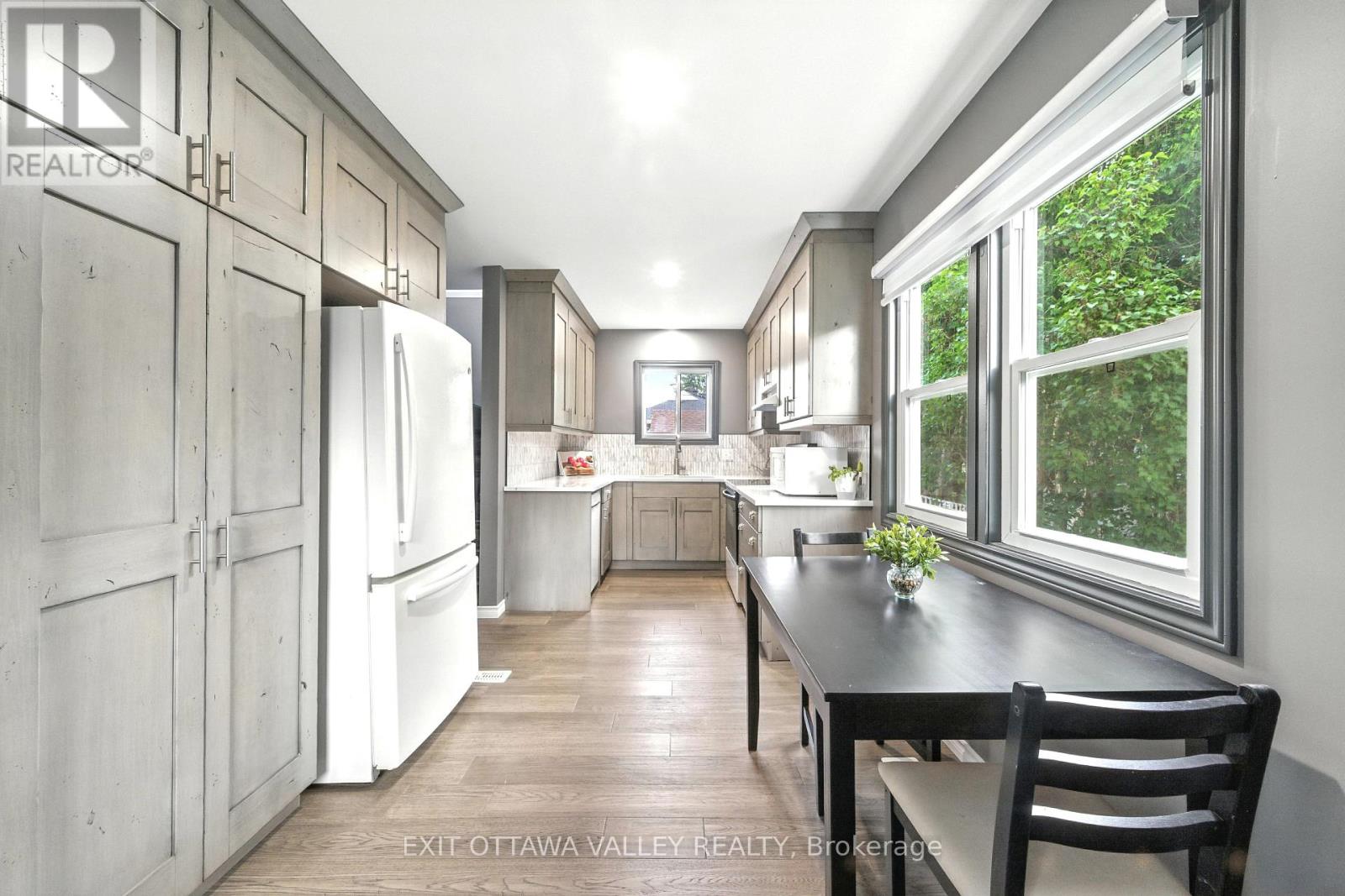 49 Glendale Avenue, Deep River, Ontario  K0J 1P0 - Photo 14 - X13029294