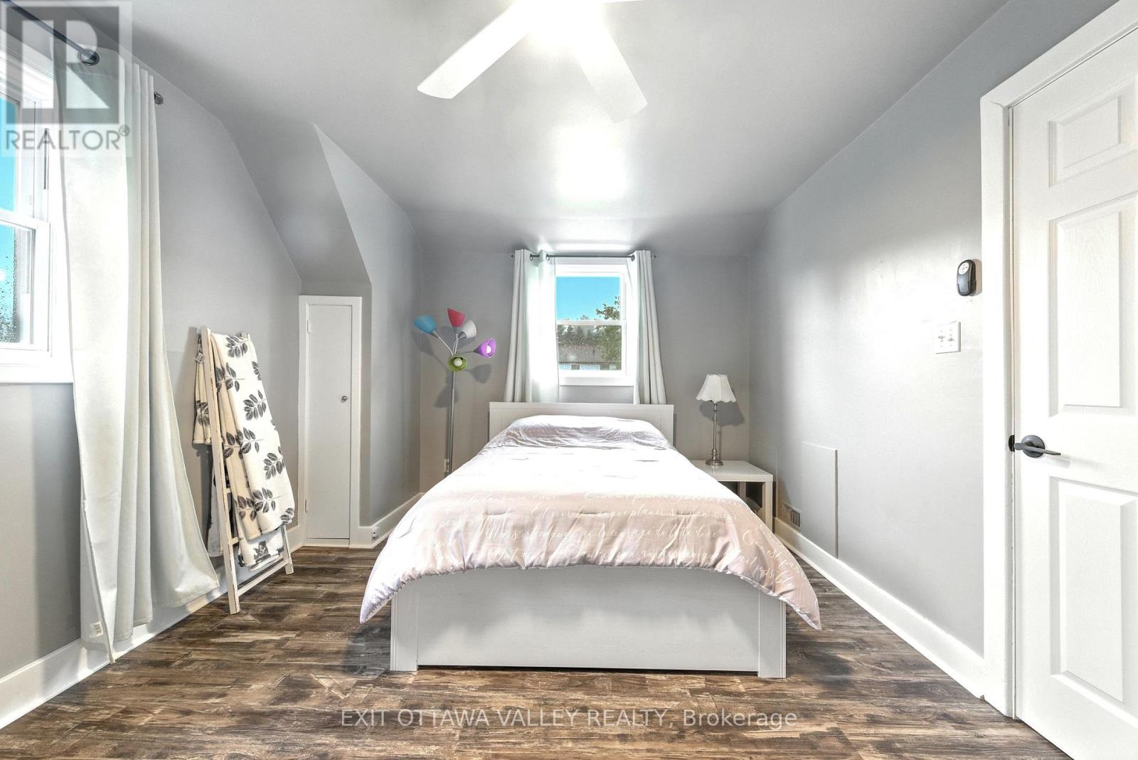 49 Glendale Avenue, Deep River, Ontario  K0J 1P0 - Photo 20 - X13029294