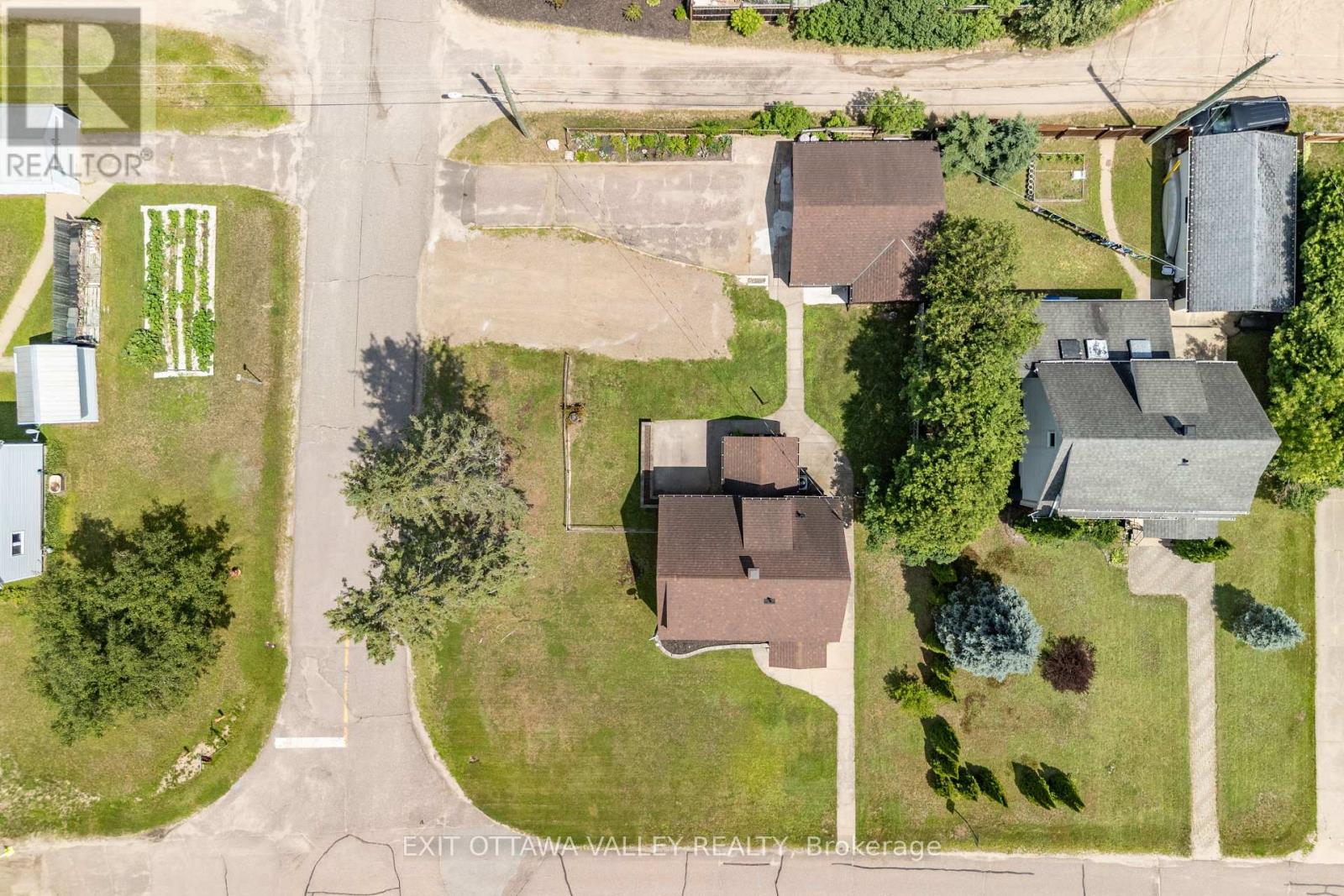 49 Glendale Avenue, Deep River, Ontario  K0J 1P0 - Photo 34 - X13029294