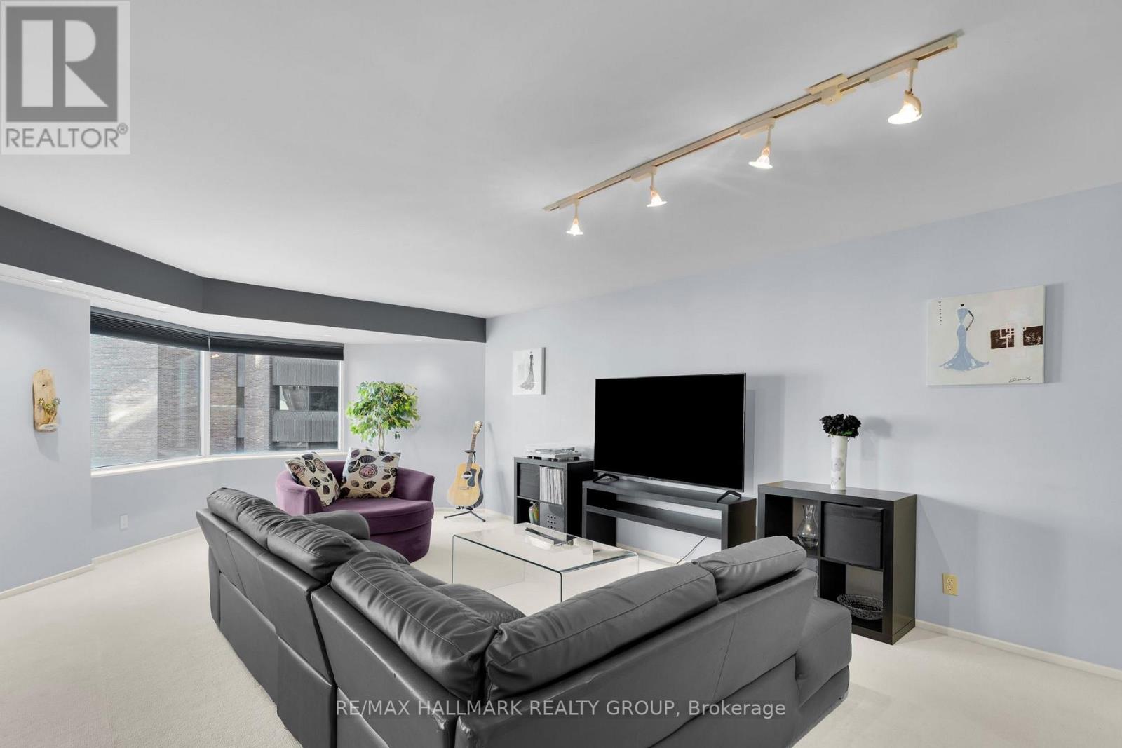 810 - 151 Bay Street, Ottawa, Ontario  K1R 7T2 - Photo 12 - X13029216