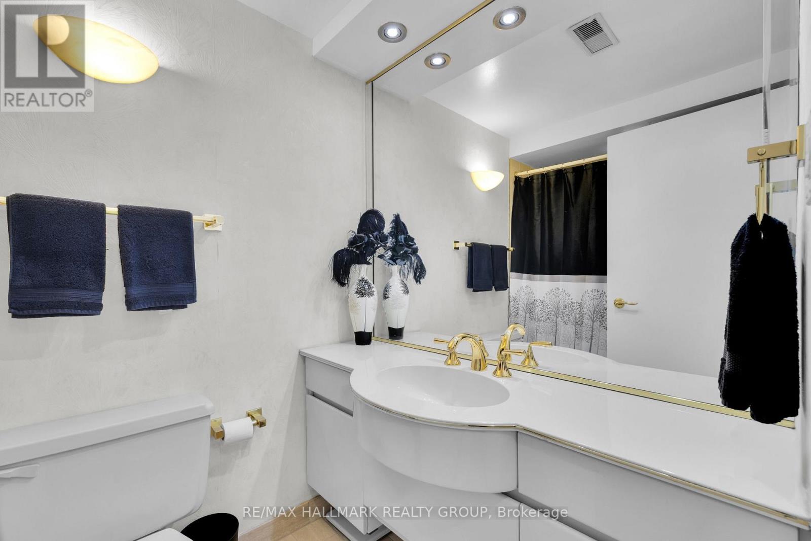 810 - 151 Bay Street, Ottawa, Ontario  K1R 7T2 - Photo 19 - X13029216