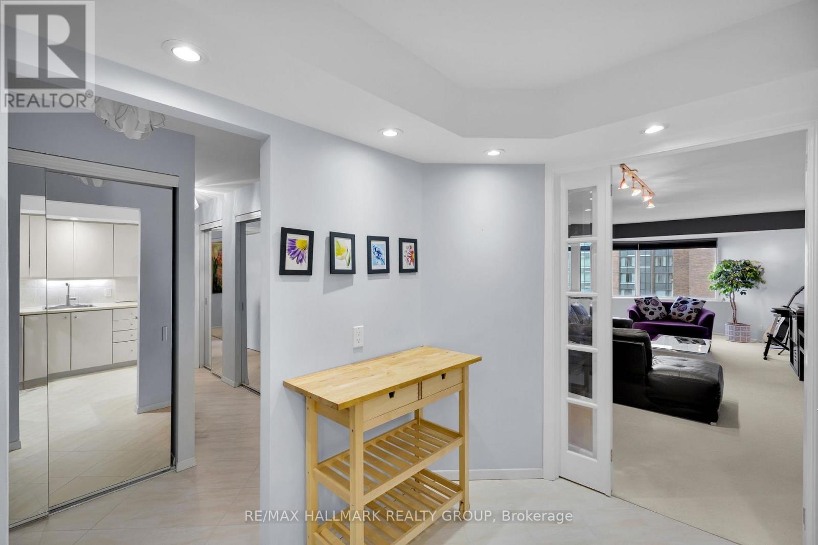 810 - 151 Bay Street, Ottawa, Ontario  K1R 7T2 - Photo 5 - X13029216