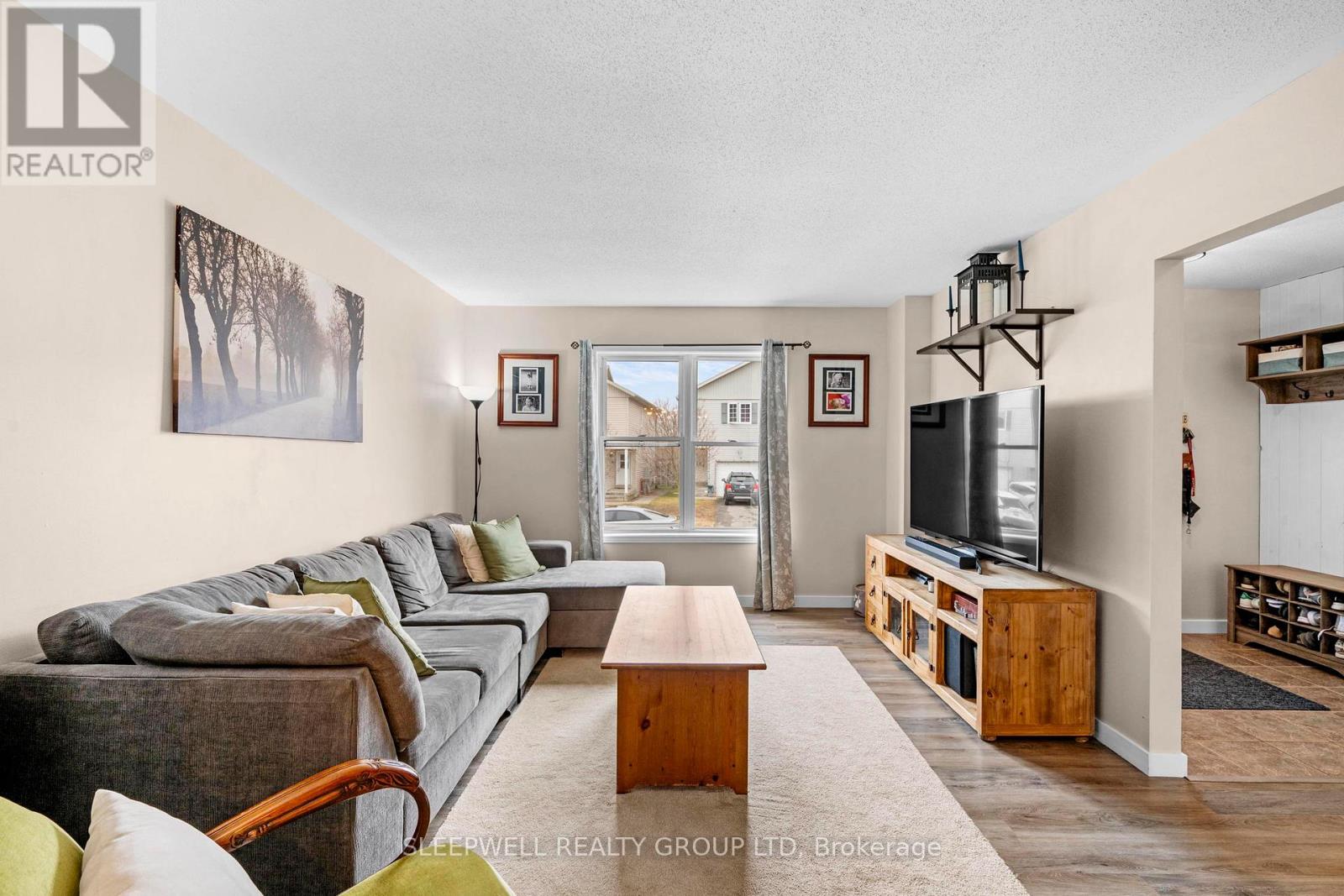 11 Johnston Street, Carleton Place, Ontario  K7C 4R7 - Photo 5 - X13029220