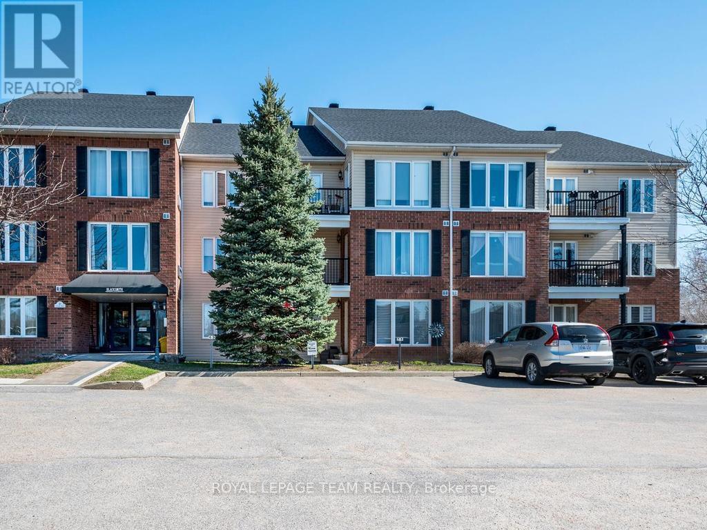 208 - 16 Sheffield Street W, Arnprior, Ontario  K7S 0A2 - Photo 1 - X13029258