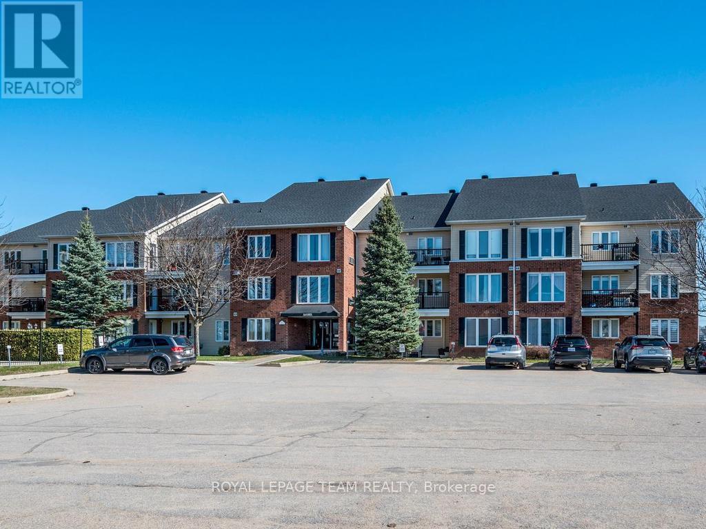 208 - 16 Sheffield Street W, Arnprior, Ontario  K7S 0A2 - Photo 2 - X13029258