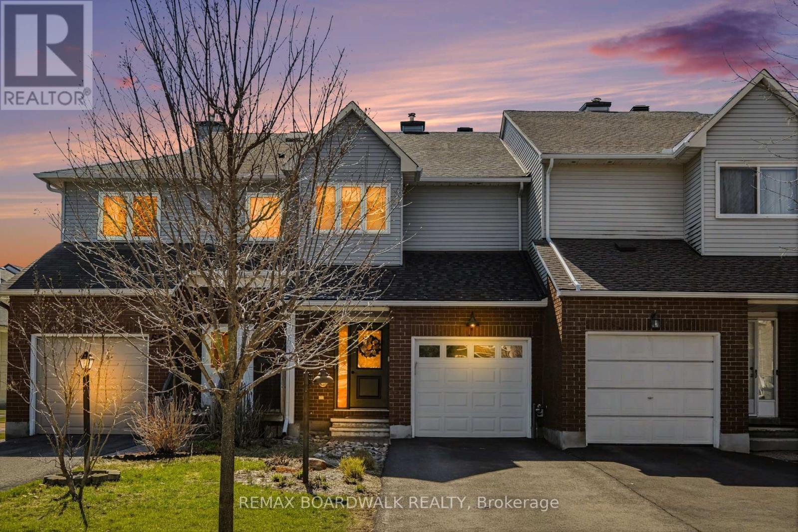 68 Houlahan Street, Ottawa, Ontario  K2J 3Y7 - Photo 2 - X13029380