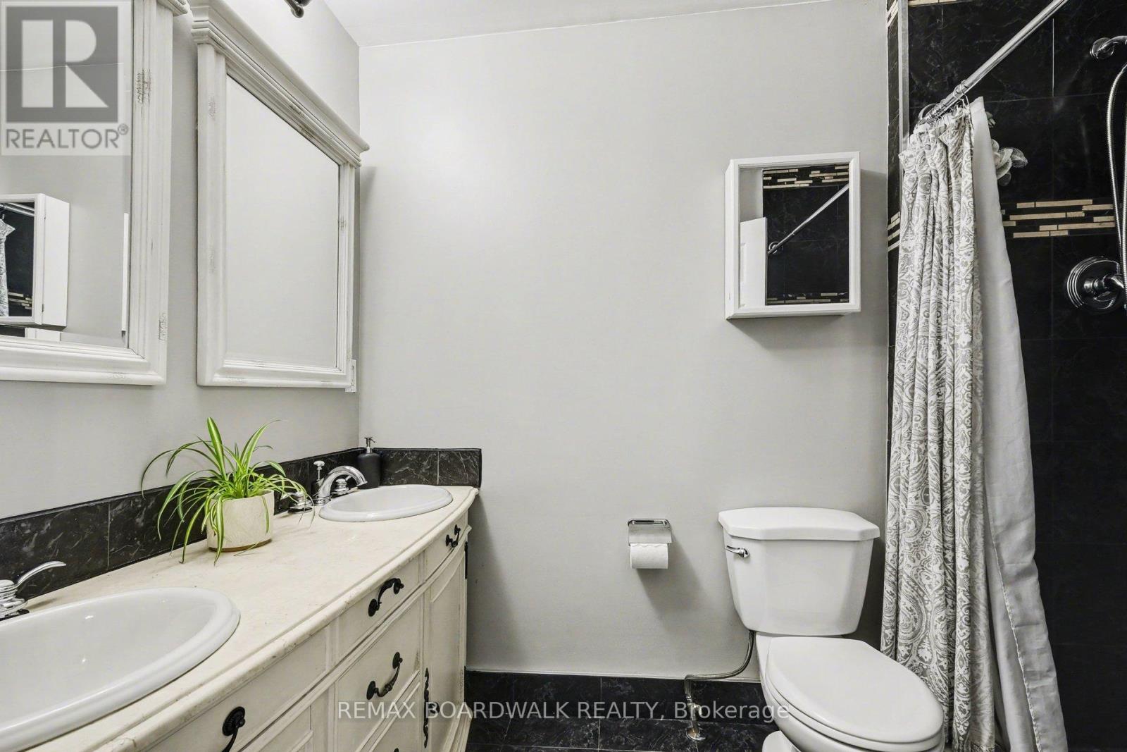 68 Houlahan Street, Ottawa, Ontario  K2J 3Y7 - Photo 21 - X13029380