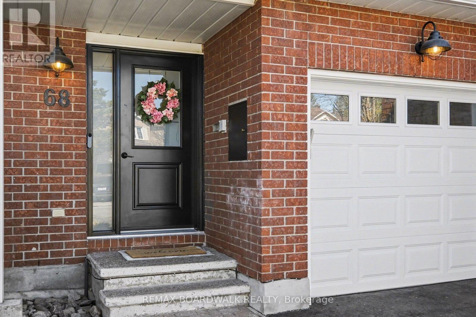 68 Houlahan Street, Ottawa, Ontario  K2J 3Y7 - Photo 5 - X13029380