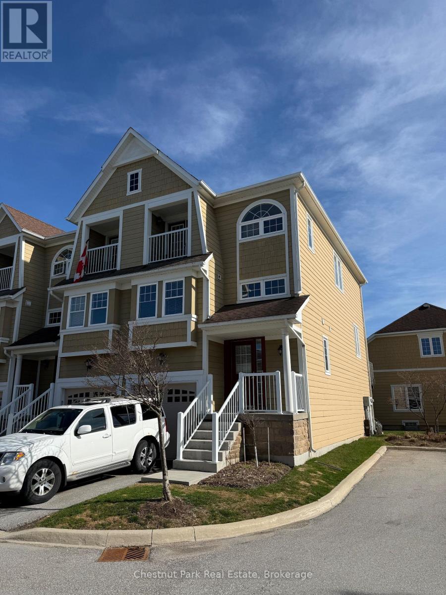 2 CRANBERRY QUAY, Collingwood, Ontario