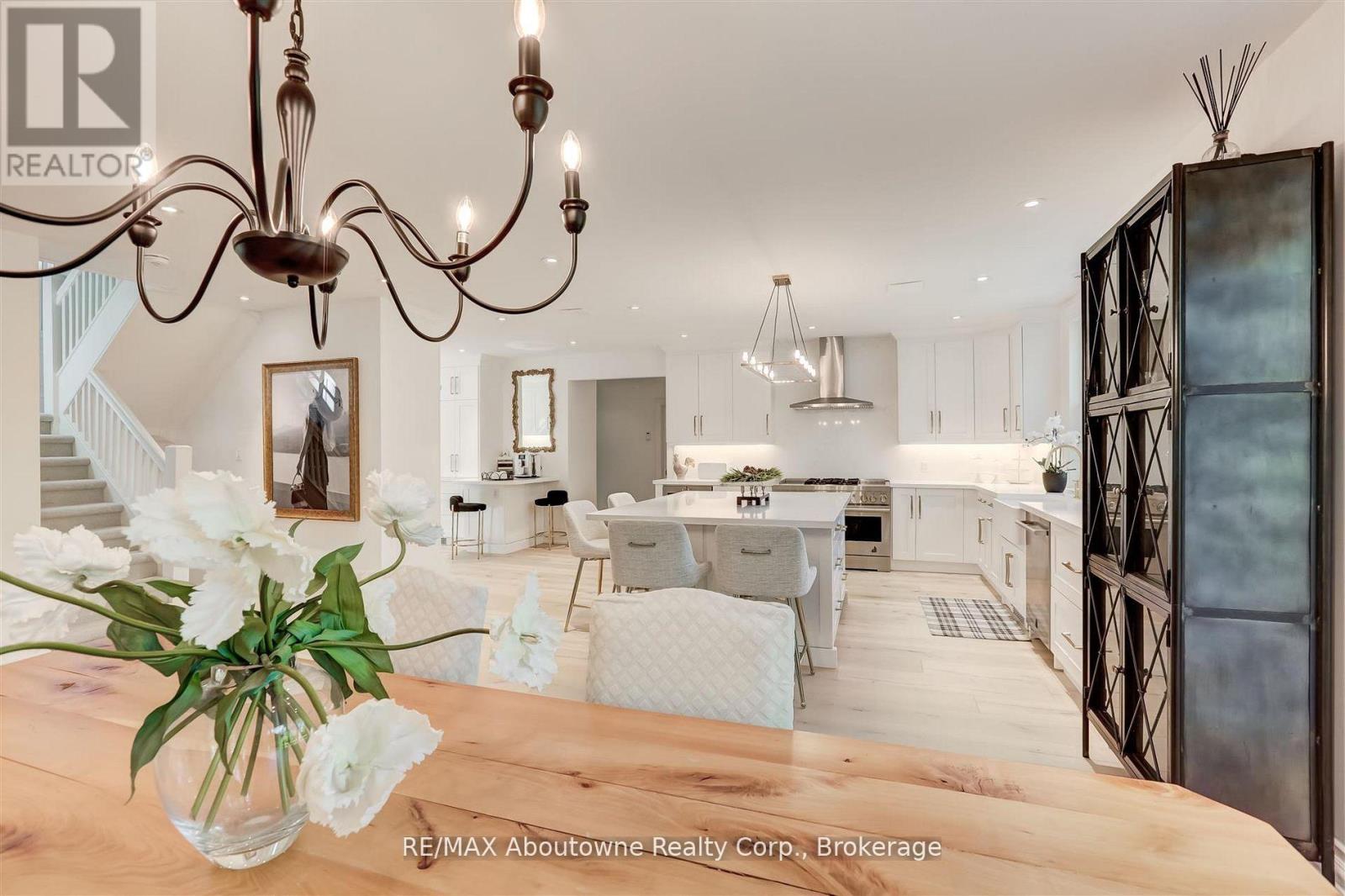 317 Gloucester Avenue, Oakville, Ontario  L6J 3W8 - Photo 22 - W13029086