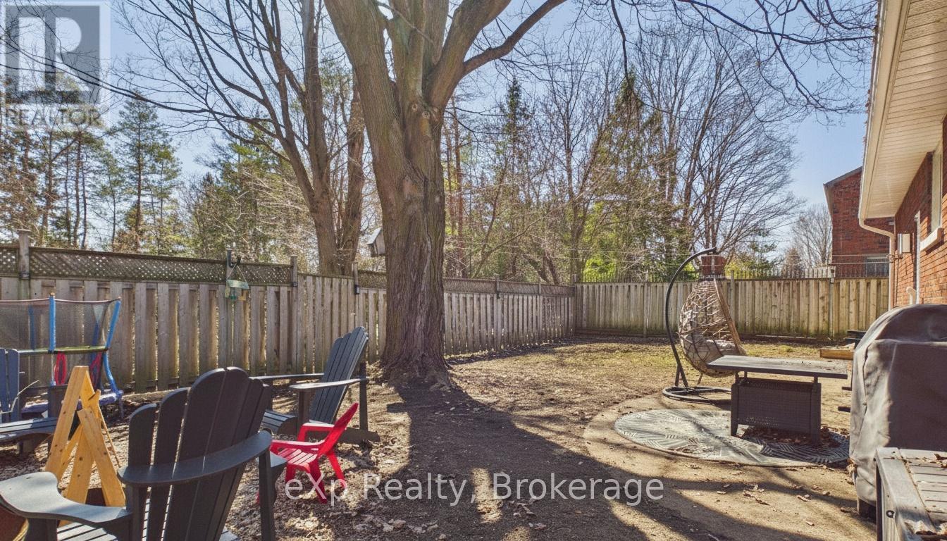 40 Johnstone Boulevard, Brockton, Ontario  N0G 2V0 - Photo 31 - X12939784