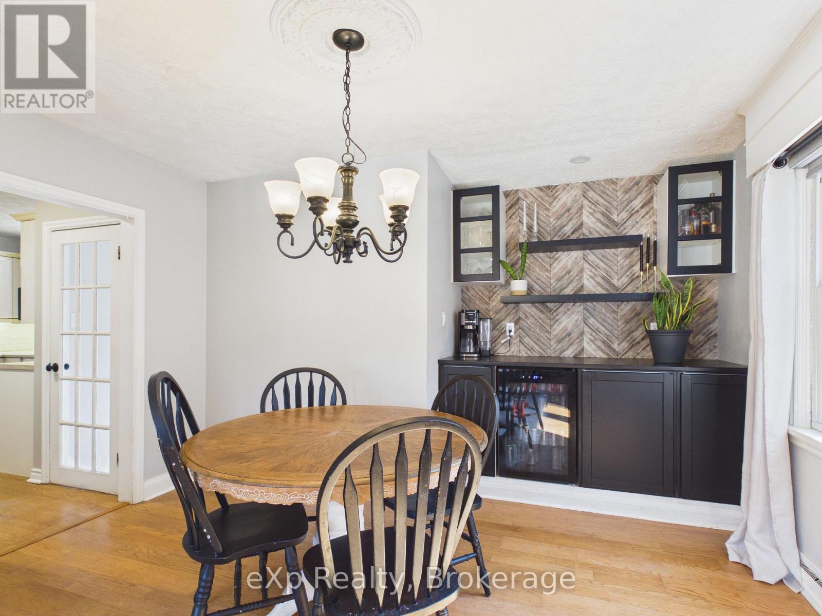 40 Johnstone Boulevard, Brockton, Ontario  N0G 2V0 - Photo 8 - X12939784