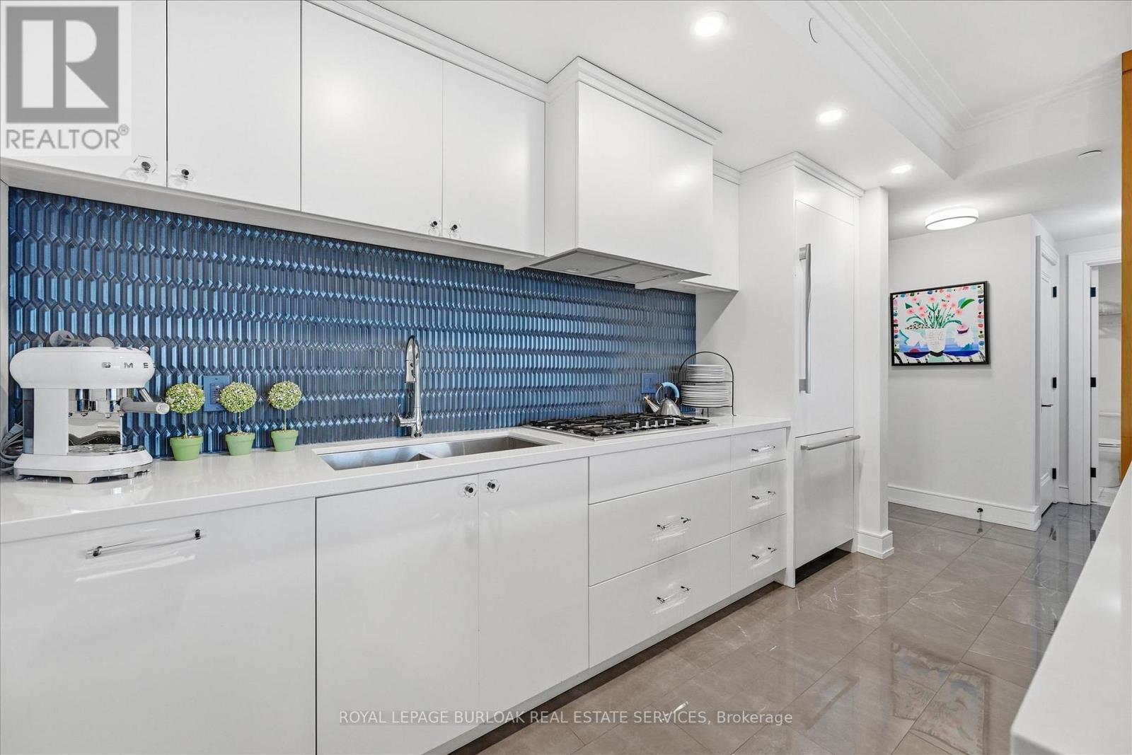 1501 - 2060 Lakeshore Road, Burlington, Ontario  L7R 5A1 - Photo 5 - W13027630