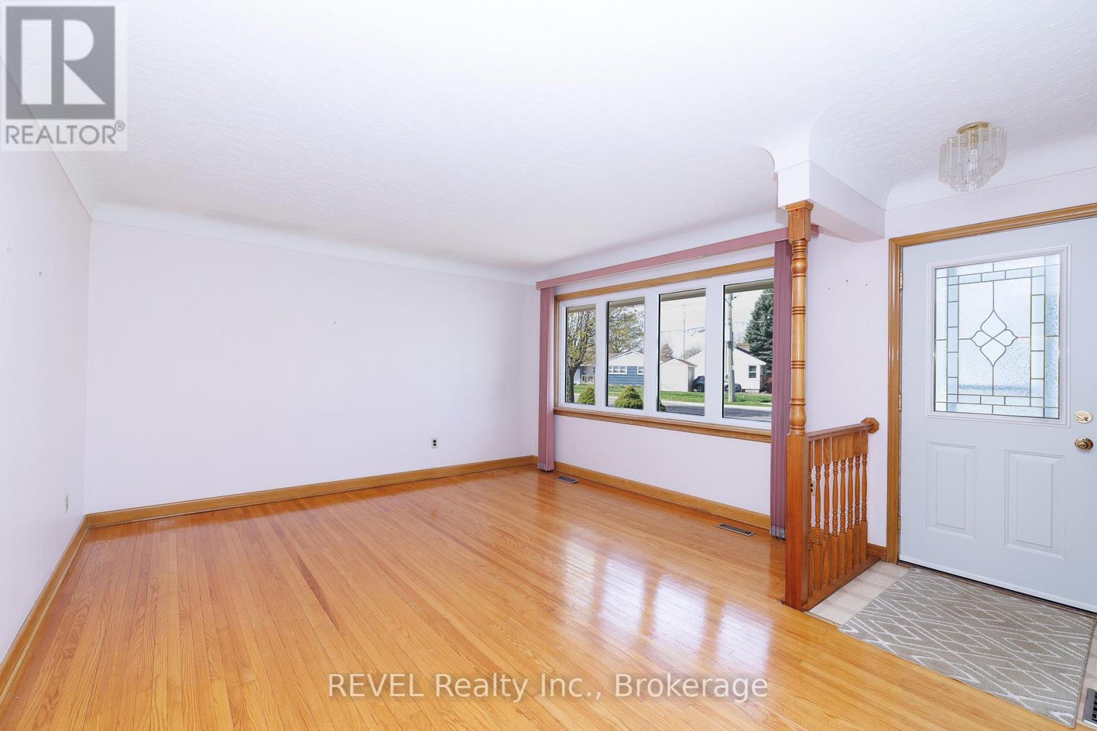 394 Grantham Avenue, St. Catharines, Ontario  L2M 5A6 - Photo 5 - X13029128