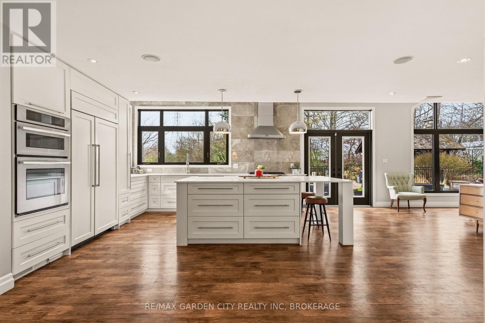 802 Sawmill Road, Hamilton, Ontario  L9G 3L1 - Photo 12 - X13029134