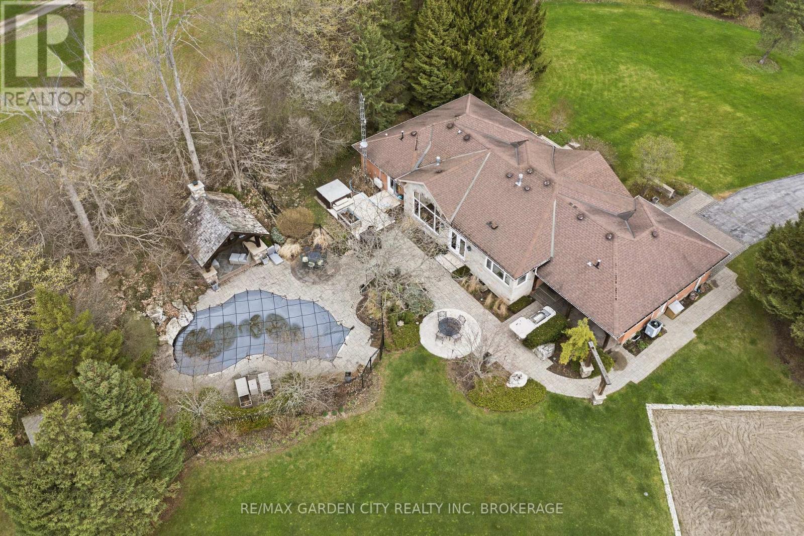 802 Sawmill Road, Hamilton, Ontario  L9G 3L1 - Photo 40 - X13029134