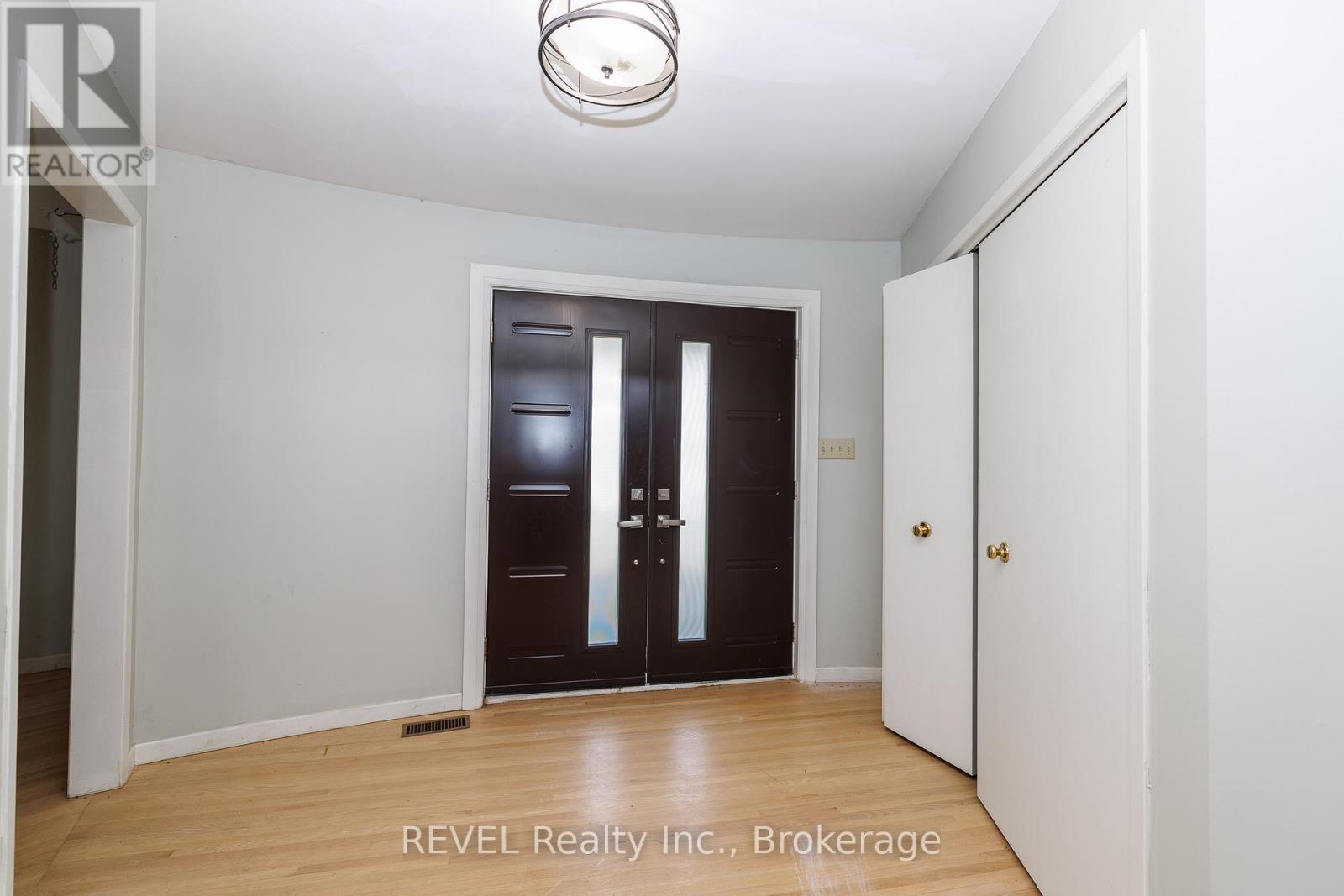 9572 Sodom Road, Niagara Falls, Ontario  L2G 0S7 - Photo 21 - X13029222