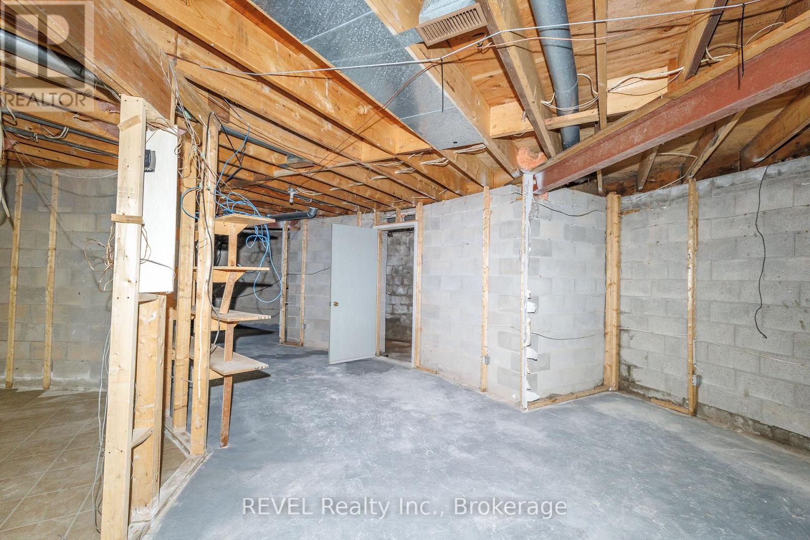 9572 Sodom Road, Niagara Falls, Ontario  L2G 0S7 - Photo 35 - X13029222