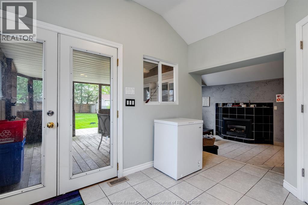 1451 Aubin, Windsor, Ontario  N8Y 4E8 - Photo 9 - 26008865