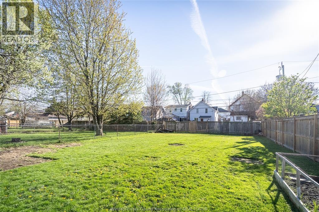 835 Francois Court, Windsor, Ontario  N8Y 3W5 - Photo 16 - 26008858