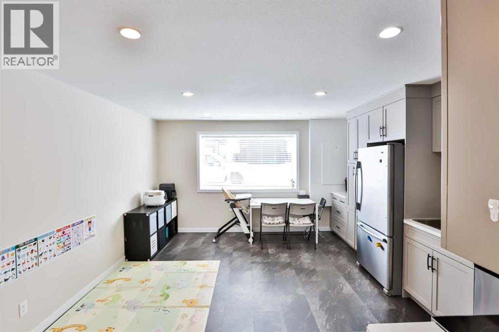 918 Greywolf Run N, Lethbridge, Alberta  T1H 7G7 - Photo 19 - A2287561