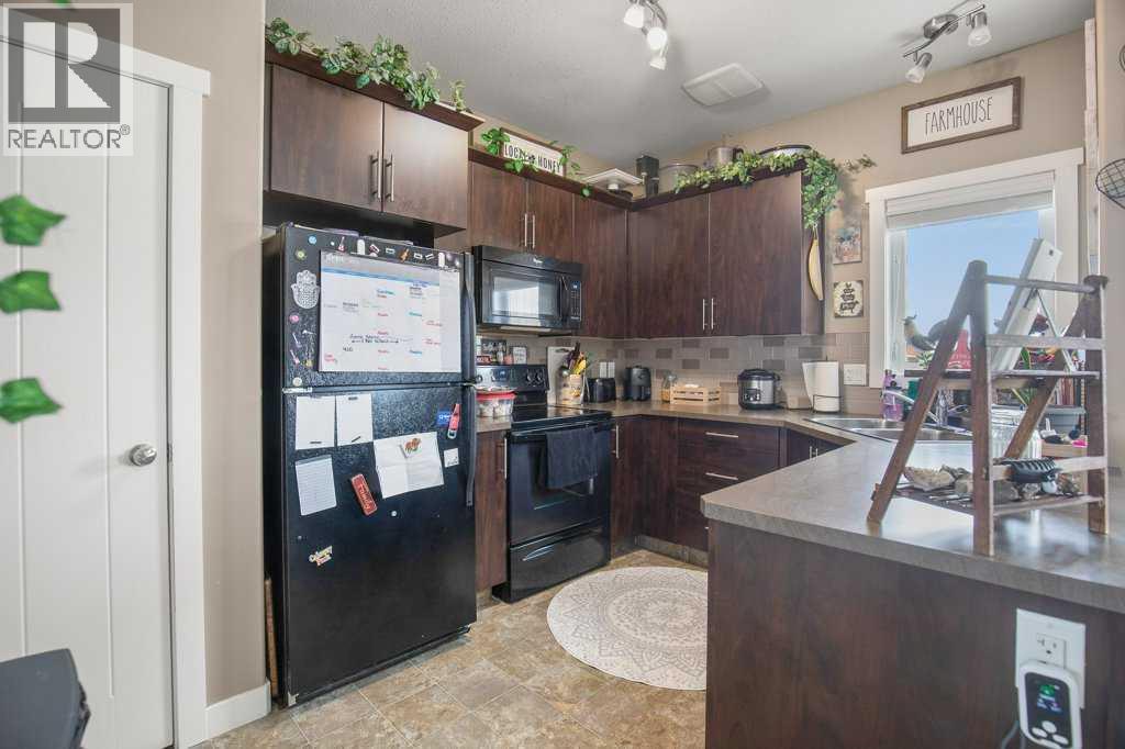 7 Rowberry Court, Sylvan Lake, Alberta  T4S 0L7 - Photo 8 - A2297809