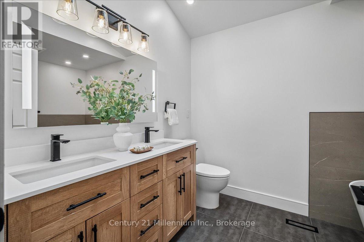 33 Slalom Gate Road, Collingwood, Ontario  L9Y 5A9 - Photo 30 - S13029130