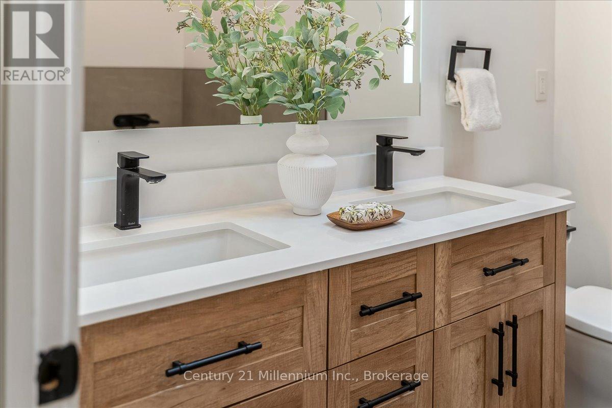 33 Slalom Gate Road, Collingwood, Ontario  L9Y 5A9 - Photo 31 - S13029130