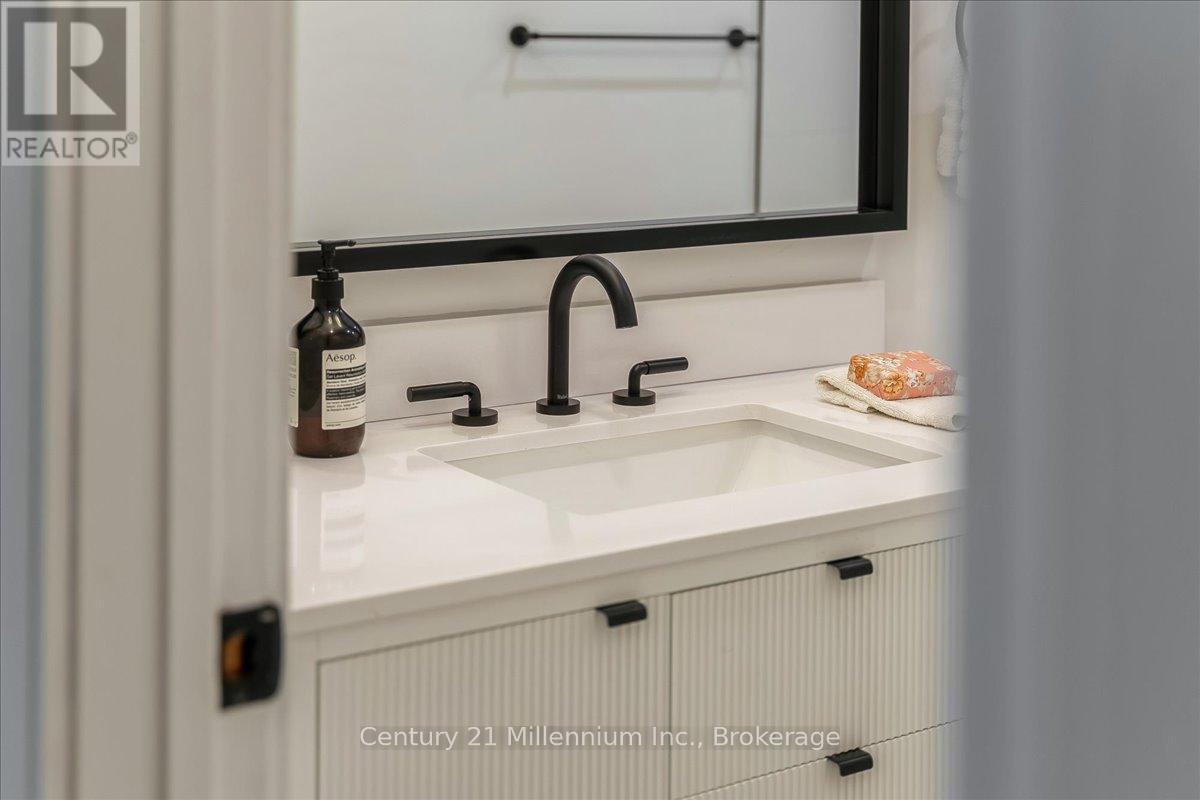 33 Slalom Gate Road, Collingwood, Ontario  L9Y 5A9 - Photo 36 - S13029130