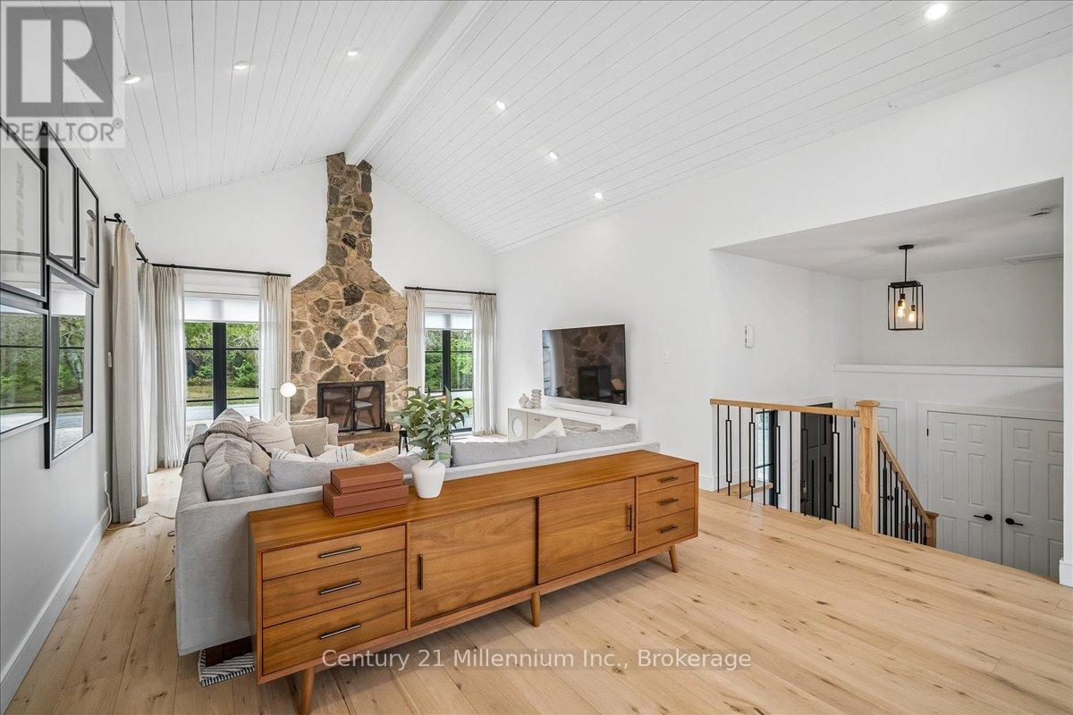 33 Slalom Gate Road, Collingwood, Ontario  L9Y 5A9 - Photo 6 - S13029130