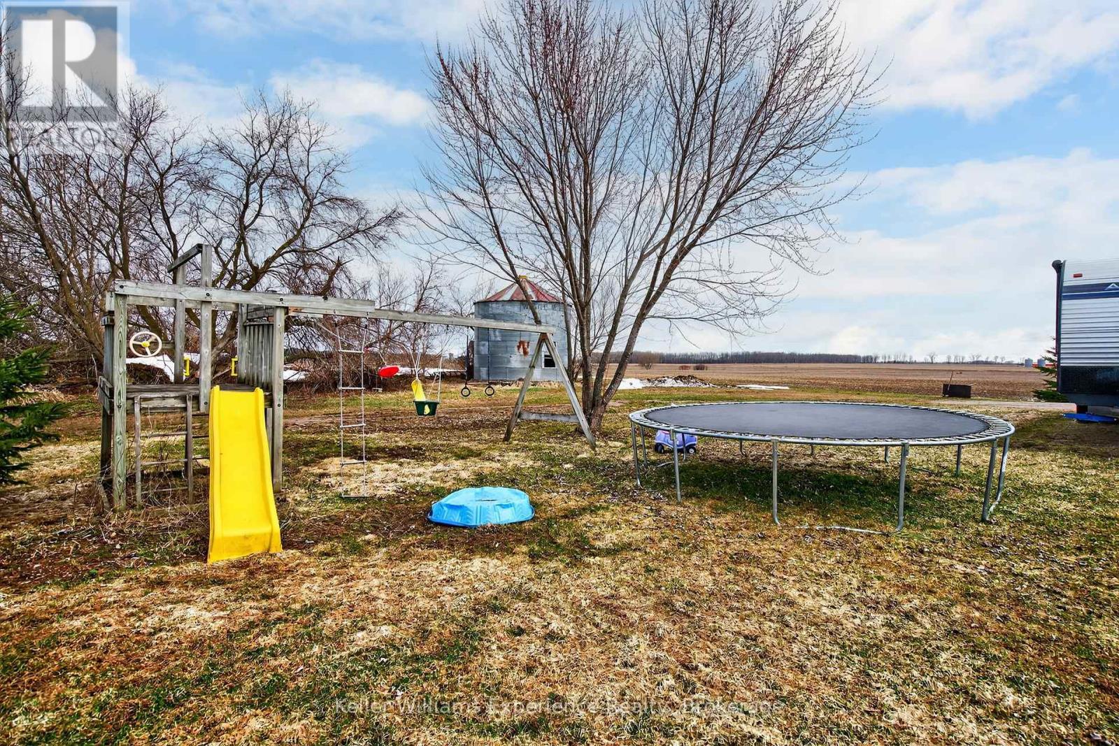 2936 Flos 6 Road W, Springwater, Ontario  L0L 1P0 - Photo 36 - S13029266