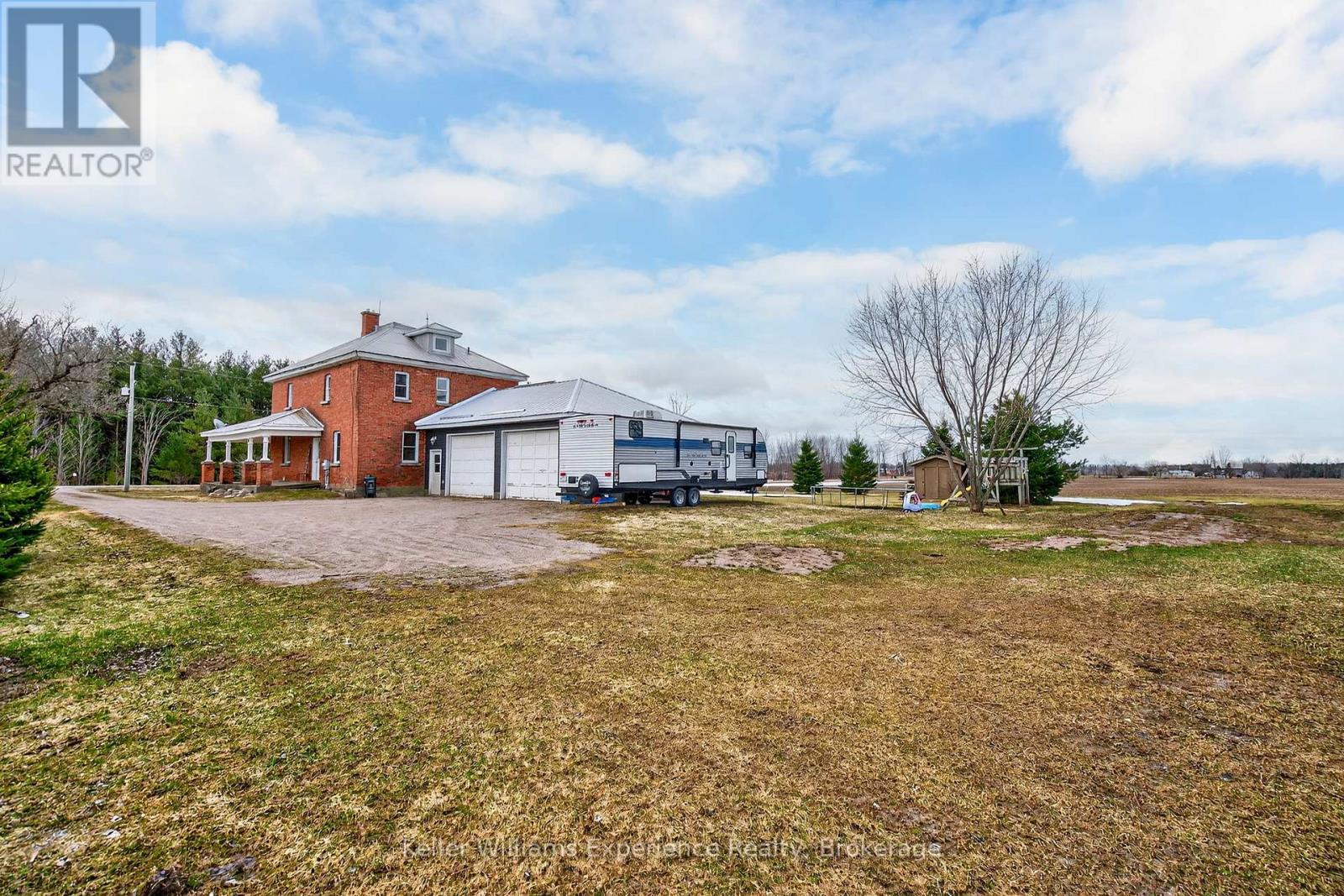 2936 Flos 6 Road W, Springwater, Ontario  L0L 1P0 - Photo 40 - S13029266