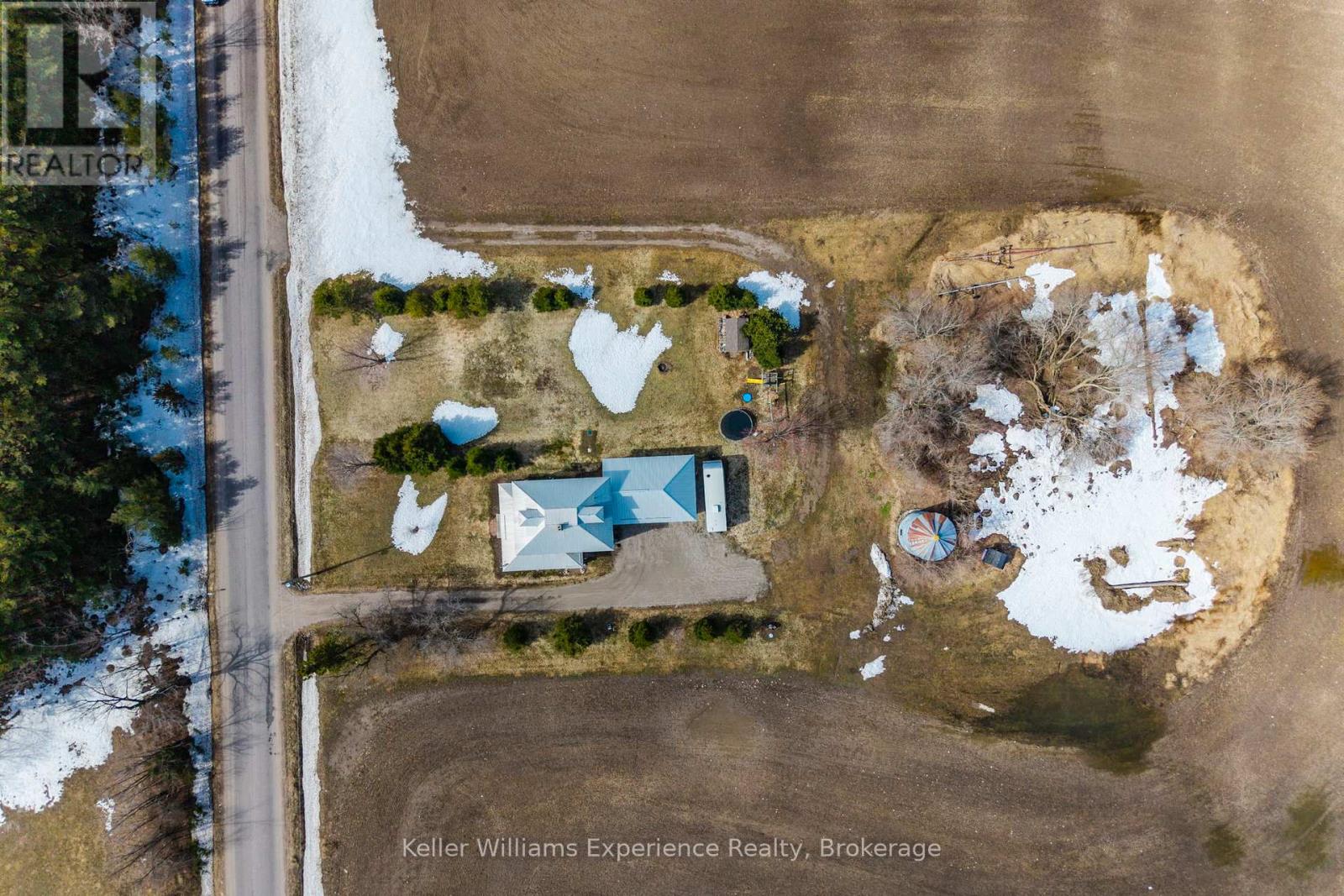 2936 Flos 6 Road W, Springwater, Ontario  L0L 1P0 - Photo 41 - S13029266