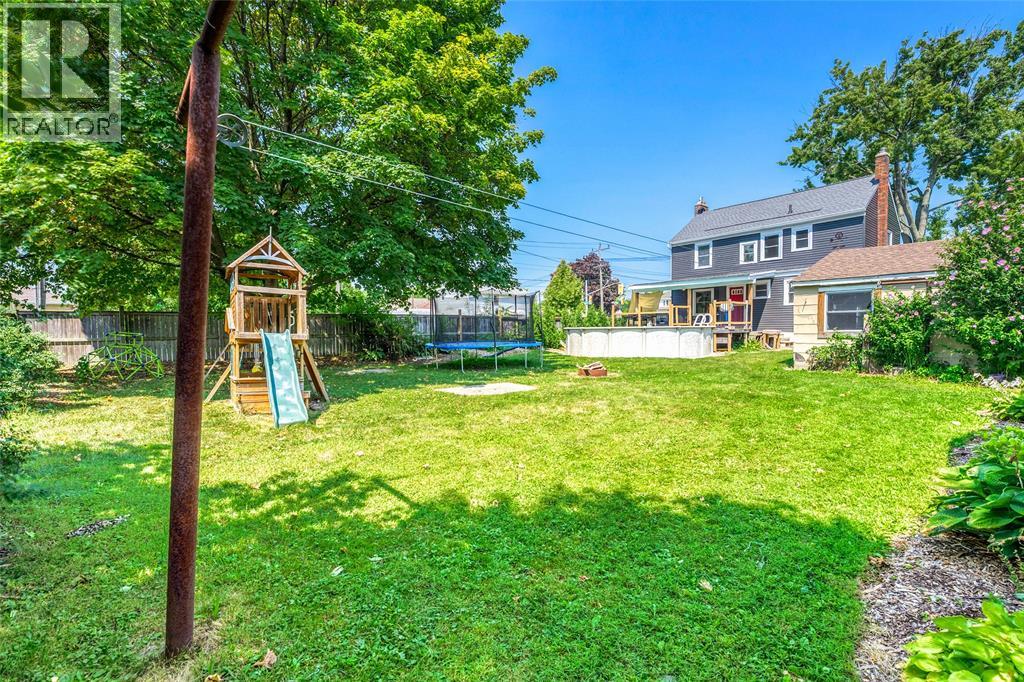 703 Wellington Street, Sarnia, Ontario  N7T 1J3 - Photo 14 - 26008813