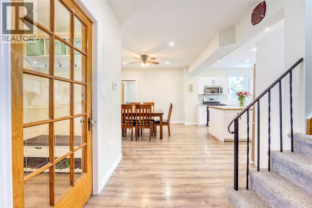 703 Wellington Street, Sarnia, Ontario  N7T 1J3 - Photo 16 - 26008813