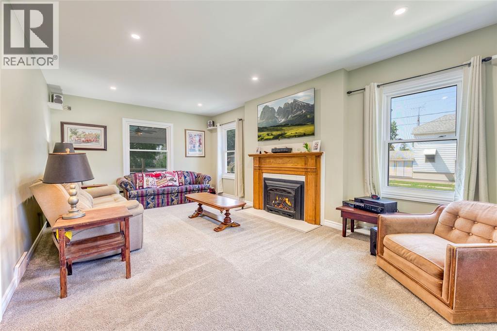 703 Wellington Street, Sarnia, Ontario  N7T 1J3 - Photo 26 - 26008813