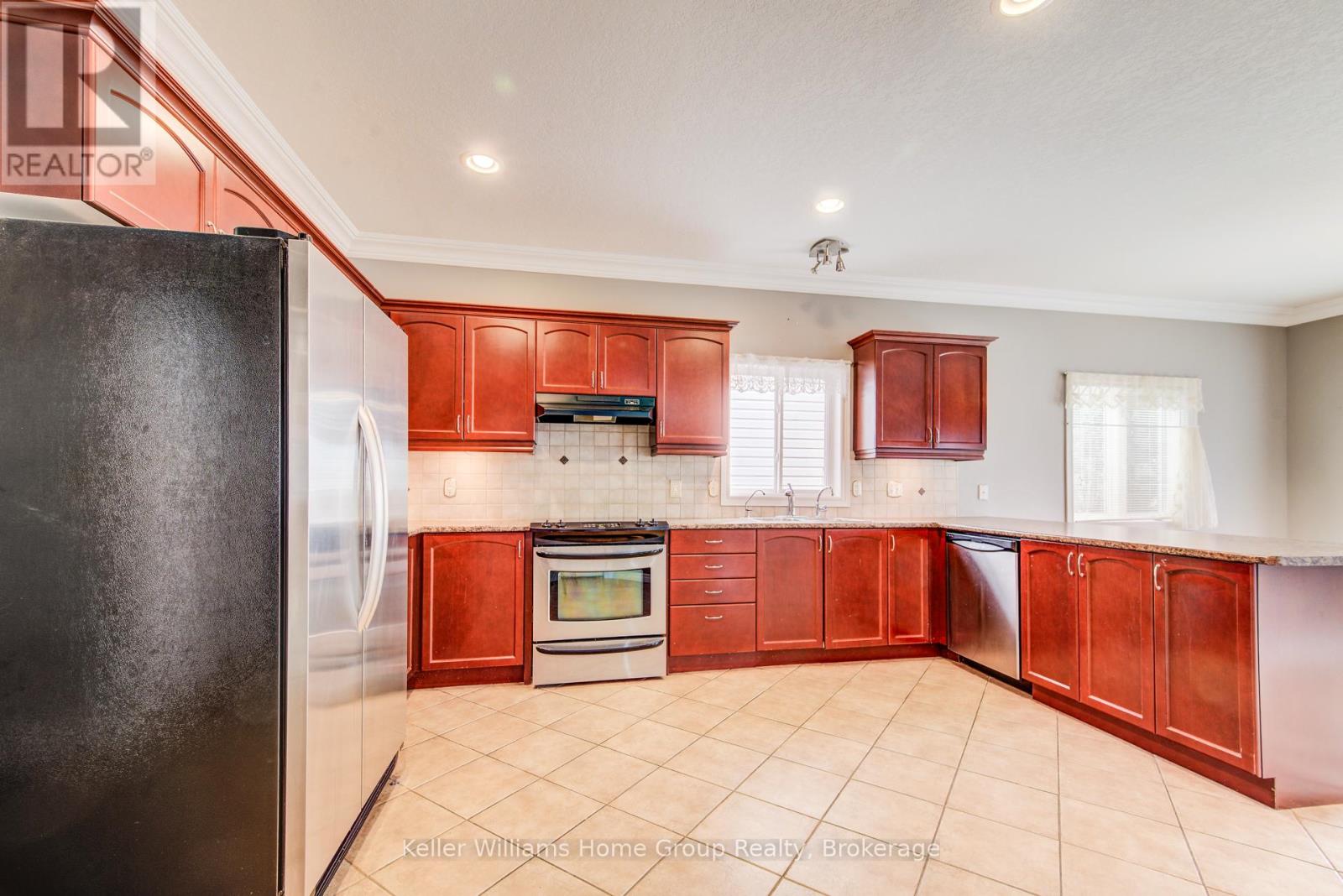 8 Price Street, Guelph, Ontario  N1E 0E3 - Photo 8 - X13029124