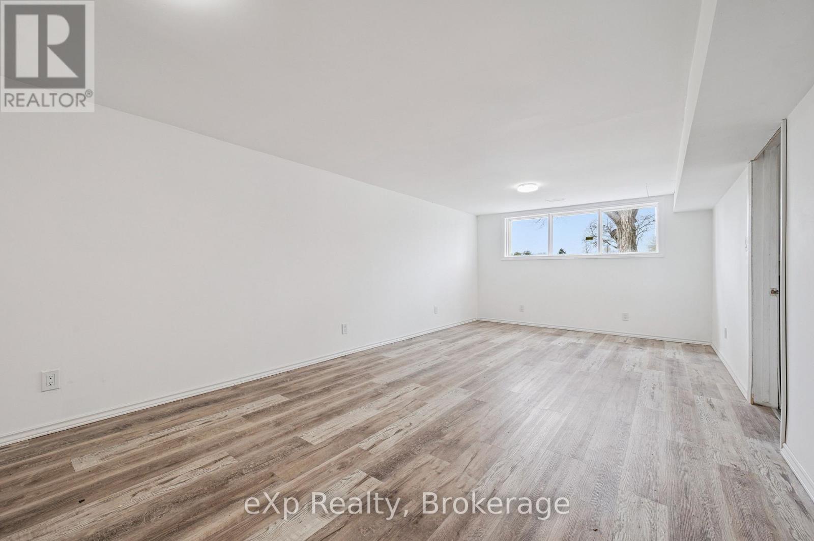 124 Montcalm Drive, Kitchener, Ontario  N2B 2R5 - Photo 30 - X13029274