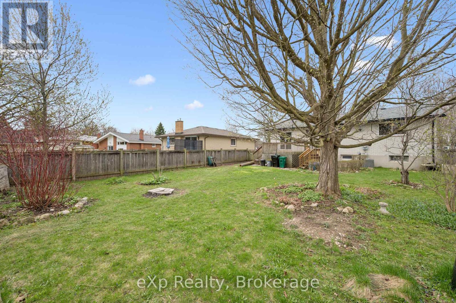 124 Montcalm Drive, Kitchener, Ontario  N2B 2R5 - Photo 36 - X13029274