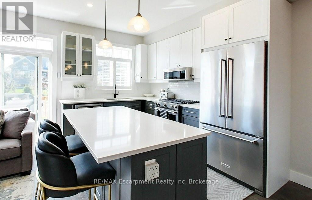 212 Courtland Street, Blue Mountains, Ontario  L9Y 4E4 - Photo 10 - X13029412