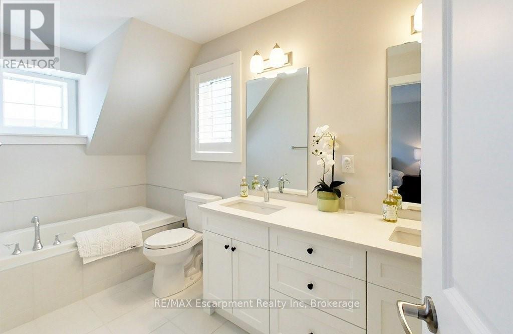 212 Courtland Street, Blue Mountains, Ontario  L9Y 4E4 - Photo 21 - X13029412