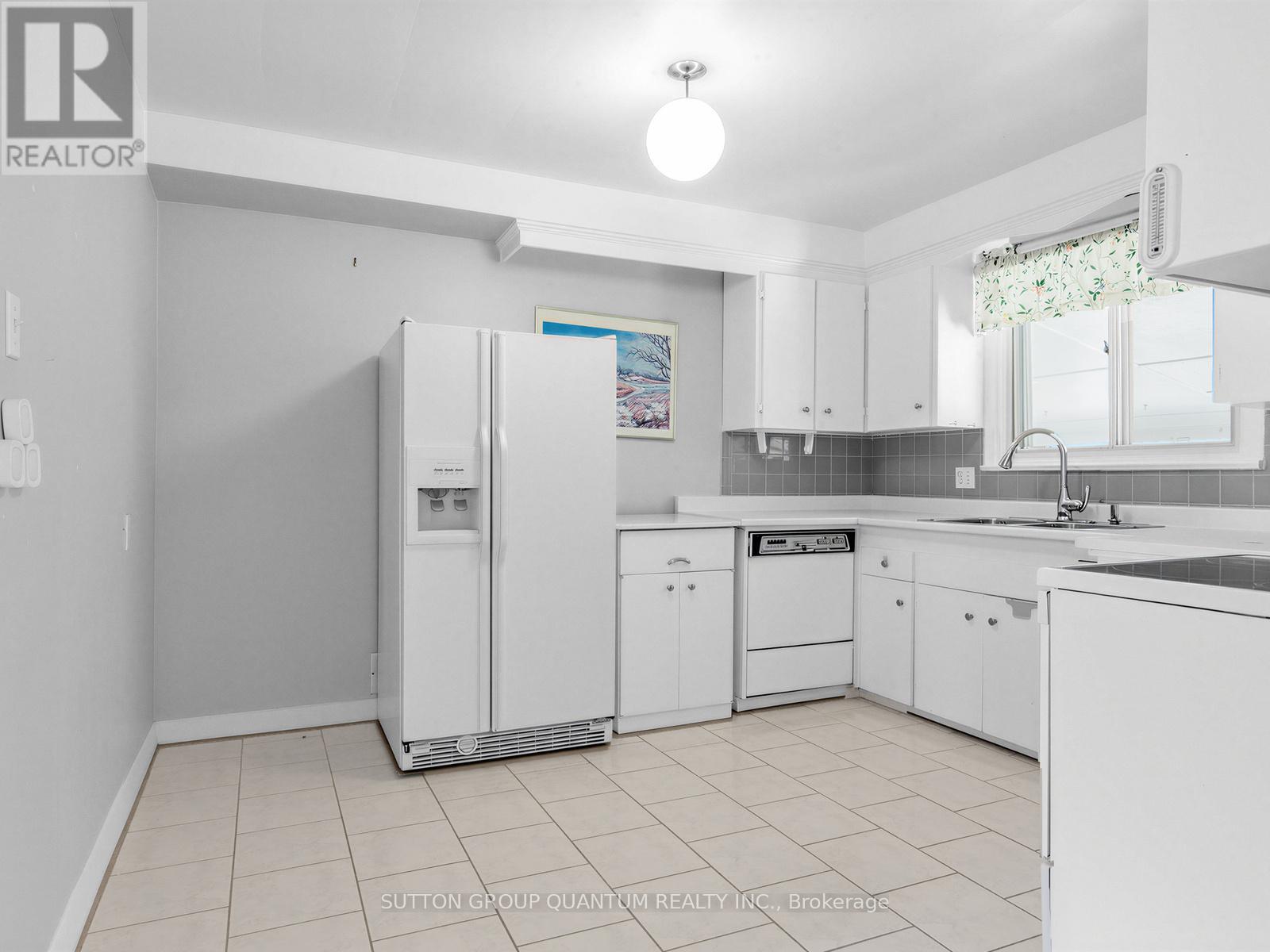 179 Betty Ann Drive, Toronto, Ontario  M2N 1X5 - Photo 11 - C13029106