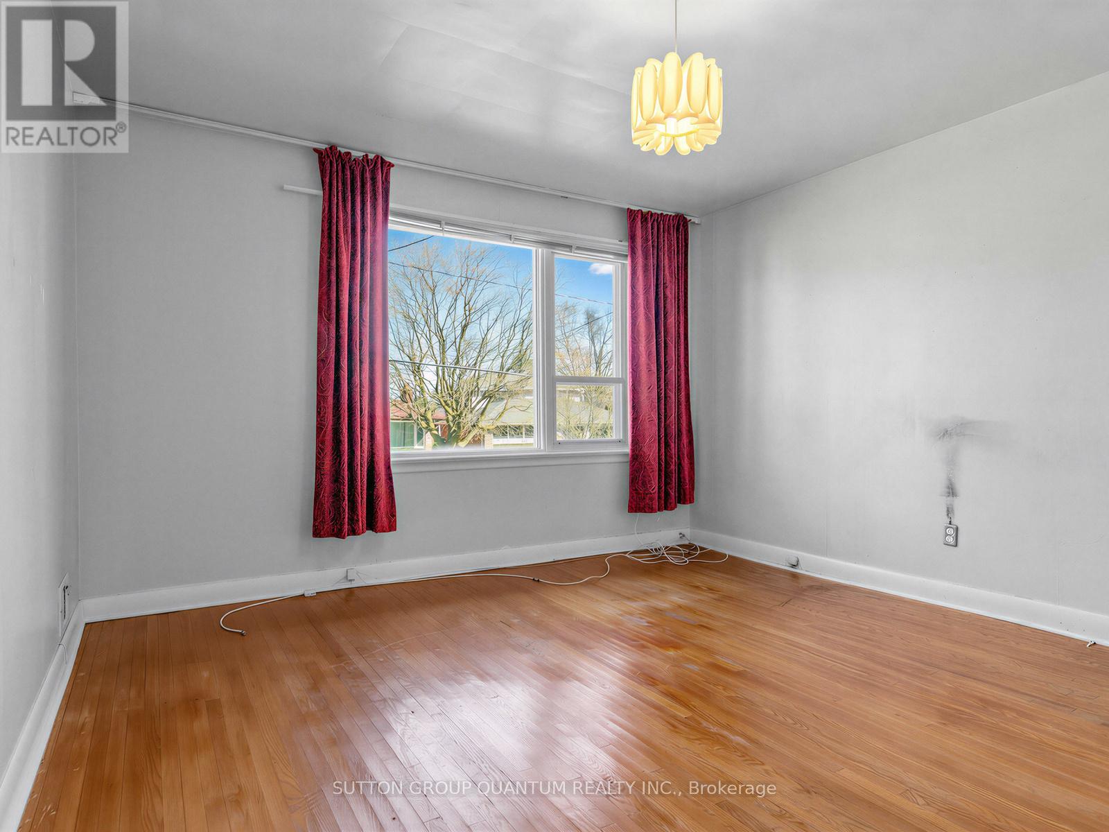 179 Betty Ann Drive, Toronto, Ontario  M2N 1X5 - Photo 13 - C13029106