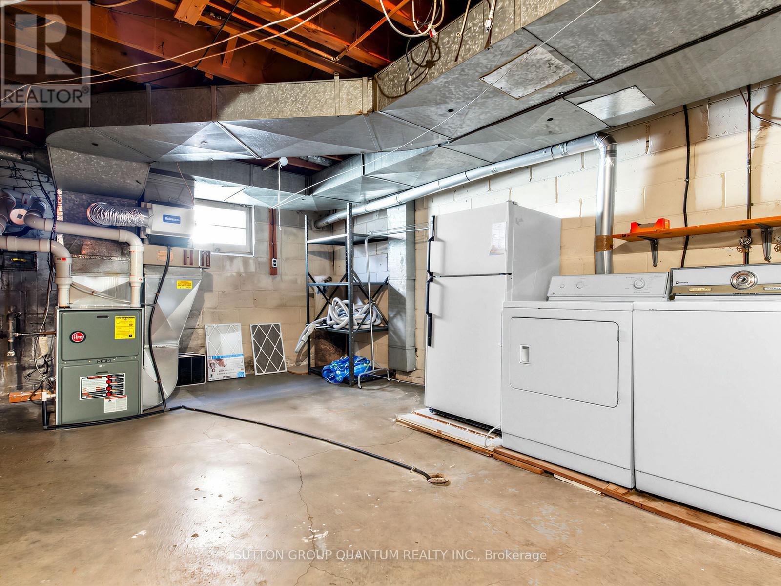 179 Betty Ann Drive, Toronto, Ontario  M2N 1X5 - Photo 28 - C13029106