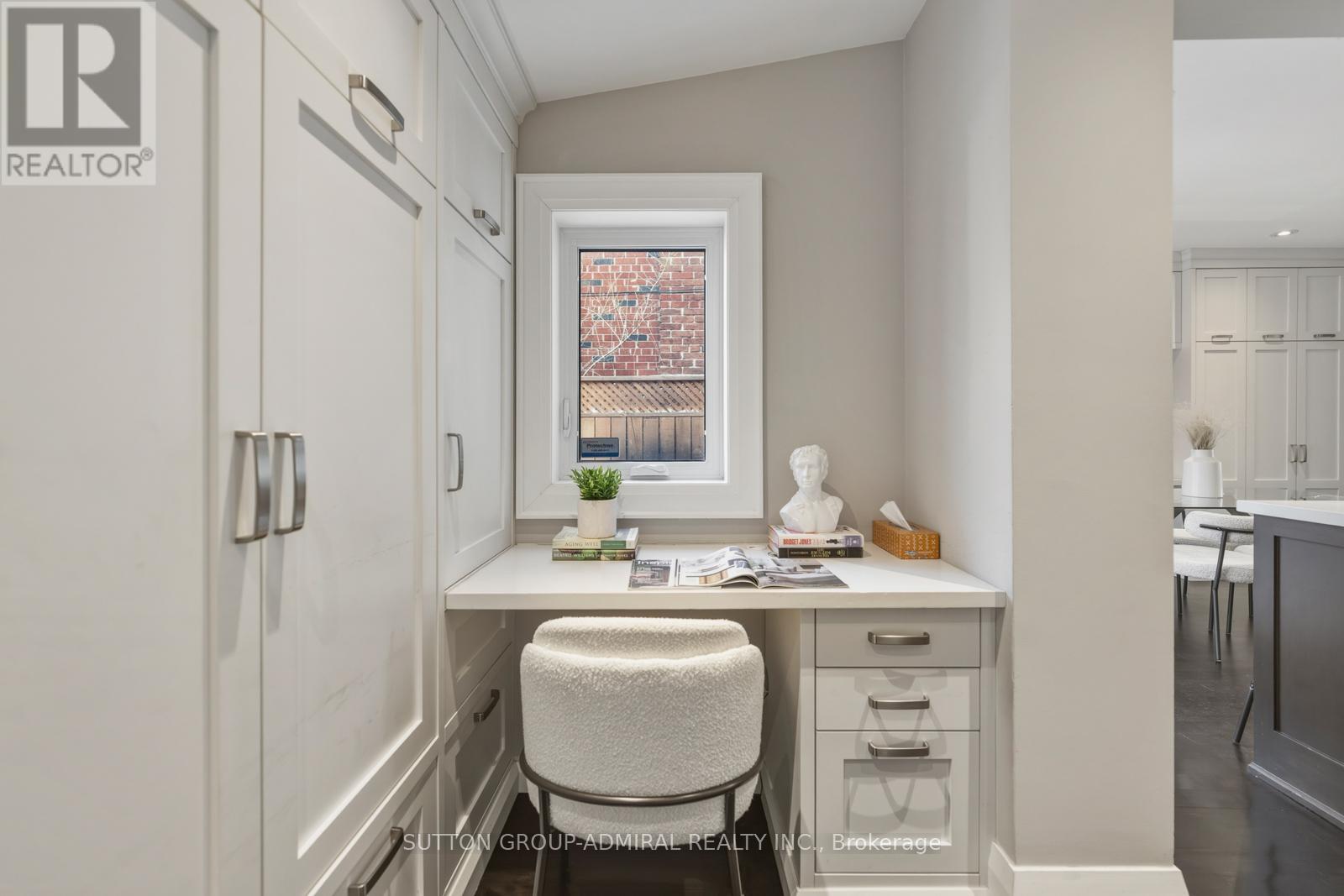 172 Melrose Avenue, Toronto, Ontario  M5M 1Z1 - Photo 19 - C13029202