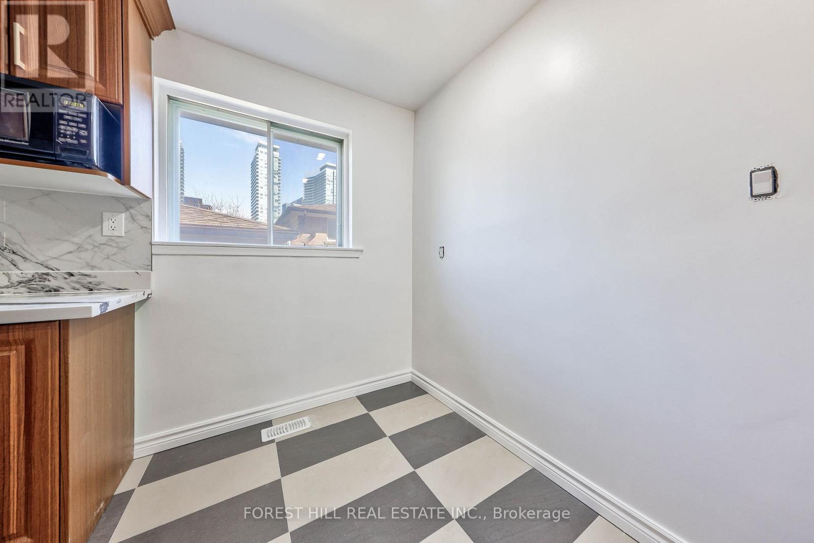 63 Hopperton Drive, Toronto, Ontario  M2L 2S7 - Photo 11 - C13029244